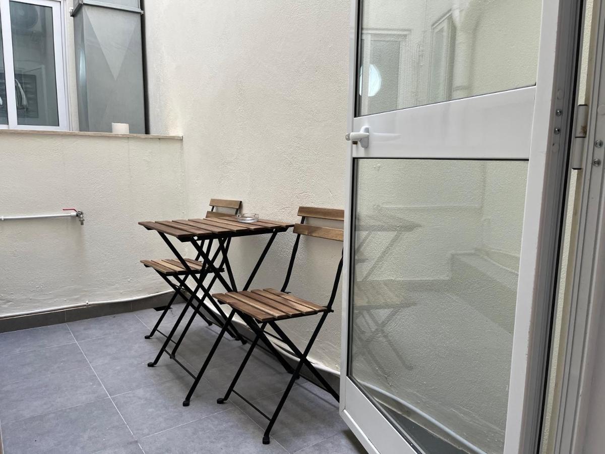 F7 Room 1, Private Double Room With Private Bathroom In Shared Flat 음시다 외부 사진